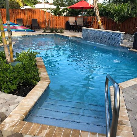 Billy'S Resort- Men Only - Solo Hombres Wilton Manors Exterior photo